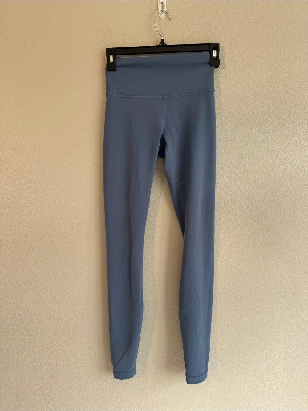 lululemon athletica excellent used